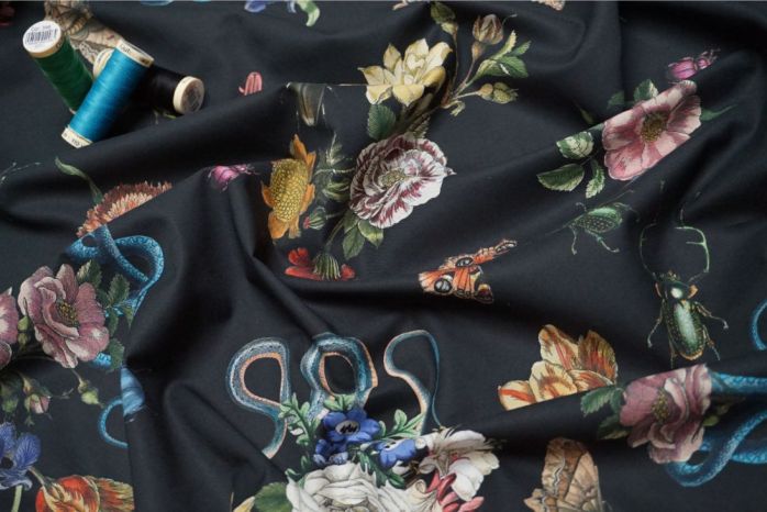 Lady McElroy Cobra Corsage Noir Viscose Challis Lawn Lady McElroy Fabrics