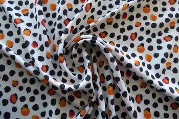 Lady McElroy Lorellie Amber - Trudi Chambray - Remnant - 1.1m