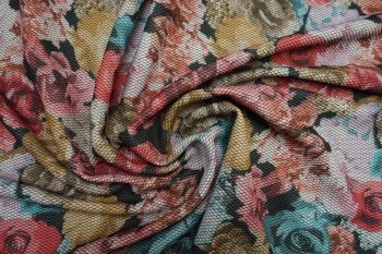 Lady McElroy Ascot Blooms - Rouge 2.8M Remnant