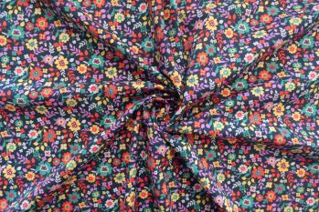 Lady McElroy December - Cotton Louise Lawn - Remnant - 2.1m