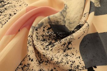 Lady McElroy - Shifting Shapes - Pink - Viscose Challis Lawn