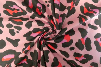 Lady McElroy Pantherine Quartz - Candy Pink - Marlie-Care Lawn - Remnant - 1.6m